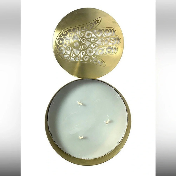 Anthropologie Hamsa Vanilla Bergamot Candle - Picture 3 of 3